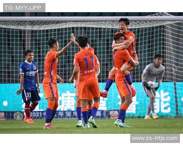 成都足球队以97分领跑冠军赛积分榜展现强劲实力 成都足球队以97分领跑冠军赛积分榜展现强劲实力