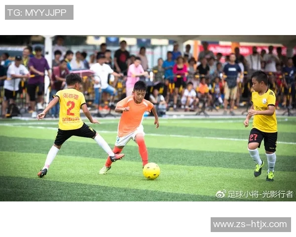 南京足球队在邀请赛中以100分稳居积分榜首位展现强劲实力